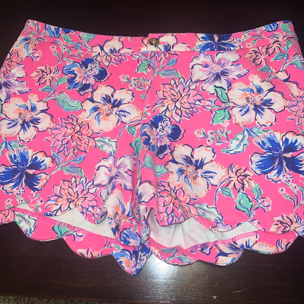 Lilly Pulitizer shorts size 16